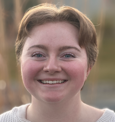 This image has an empty alt attribute; its file name is Emma-Foster.png